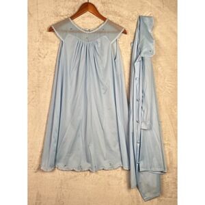 Vintage Henson Kickernick‎ Gown Robe Blue Lace Embroidered Floral Small Petite